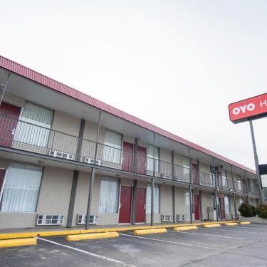 OYO Hotel Hutchinson KS West 4th Ave Thumbnail