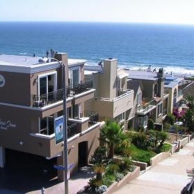The Sea View Inn At The Beach Thumbnail