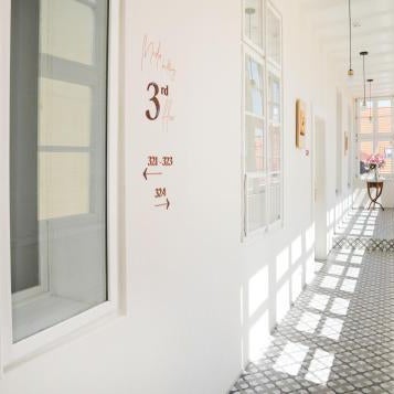Boutique Hotel BOOKQUET
