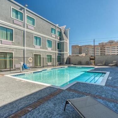 Hotel Alexis Dallas Thumbnail