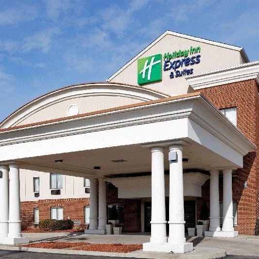 Holiday Inn Express Hotel & Suites Lancaster By IHG Thumbnail