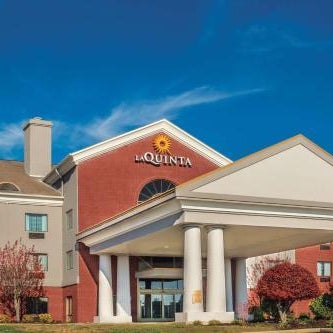 La Quinta Inn & Suites by Wyndham Loudon Thumbnail