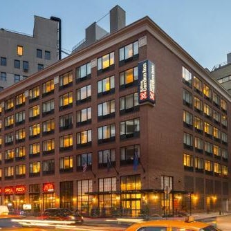 Hilton Garden Inn Tribeca Thumbnail