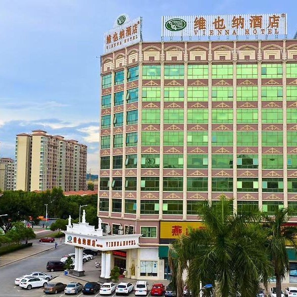 Vienna Hotel Guangdong Dongguan Tangxia South High-Speed Railway Station Thumbnail