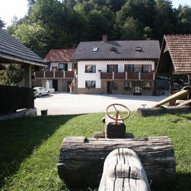 Pri Lazarju Farm Stay Thumbnail