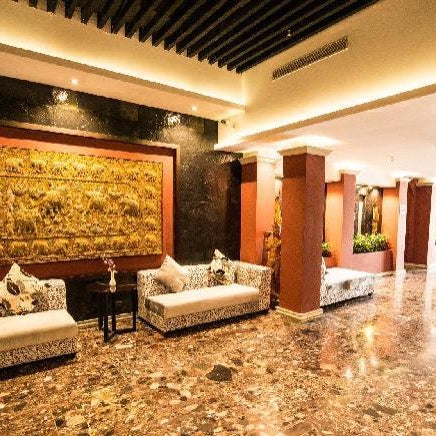 Rose Garden Hotel