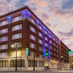 Holiday Inn Express Kansas City Downtown By IHG