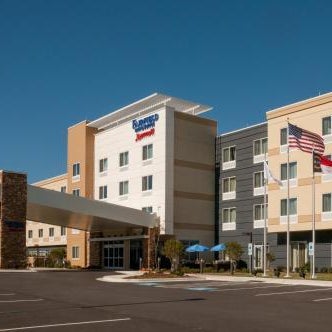 Fairfield Inn & Suites by Marriott Fayetteville North Thumbnail