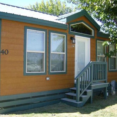 Lake Minden Camping Resort Cottage 2 Thumbnail