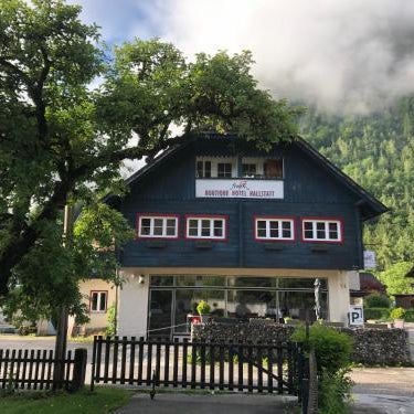 Fenix Hall Boutique Hotel Hallstatt Thumbnail