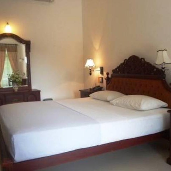 Centauria City Hotel                                                                            