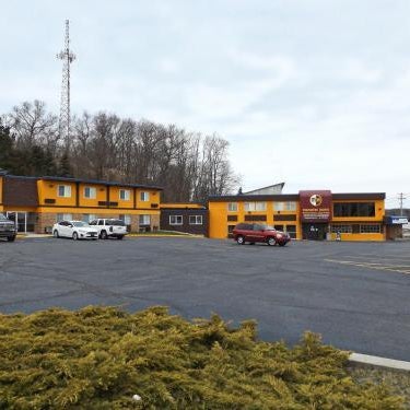 Econo Lodge Manistee Thumbnail