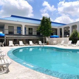 Baymont by Wyndham Macon I-75 Thumbnail