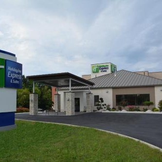 Holiday Inn Express & Suites Waterville - North By IHG Thumbnail