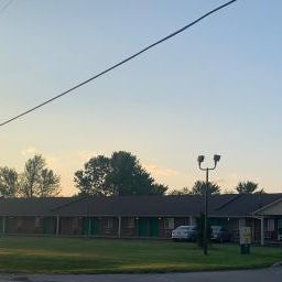Slumber Inn Harrisonville Thumbnail