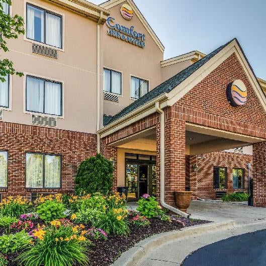 Comfort Inn & Suites University South Thumbnail