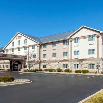 Comfort Suites Stevensville Thumbnail