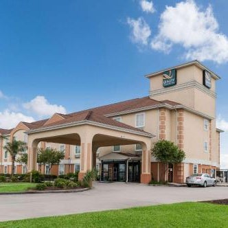 Quality Inn & Suites Houma Thumbnail