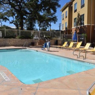 Fairfield Inn & Suites by Marriott San Antonio Seaworld/Westover Hills Thumbnail