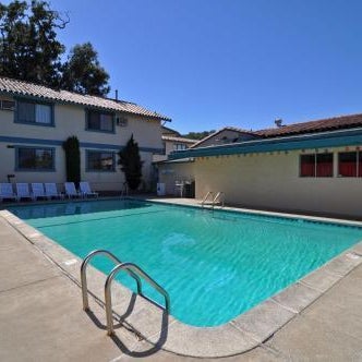 Marinwood Inn & Suites Thumbnail