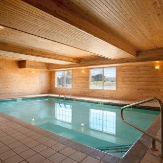 Country Inn & Suites by Radisson, Albert Lea - Austin Thumbnail