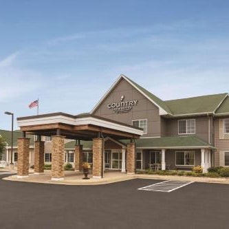 Country Inn & Suites by Radisson, Willmar, MN Thumbnail