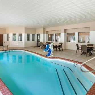 Comfort Inn & Suites St Louis-O'Fallon Thumbnail