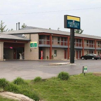 America's Best Inn & Suites Eureka Thumbnail