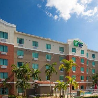 Holiday Inn Express Hotel & Suites Pembroke Pines Sheridan Street By IHG Thumbnail