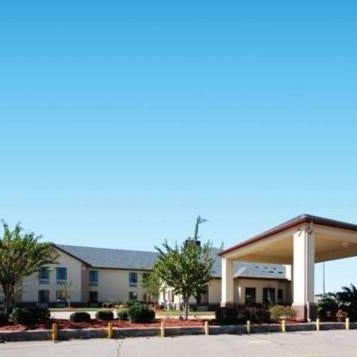 Columbia Inn & Suites Thumbnail