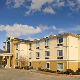Holiday Inn Express Hotel & Suites Mount Pleasant By IHG Thumbnail