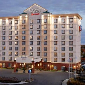Fairfield Inn & Suites by Marriott Montreal Airport Thumbnail