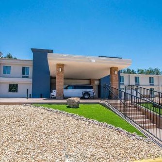 Elevate Hotel at Sierra Blanca Ruidoso, Ascend Hotel Collection Thumbnail