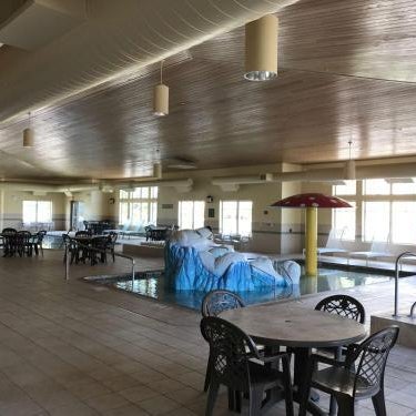 Country Inn & Suites by Radisson, Grand Forks, ND Thumbnail