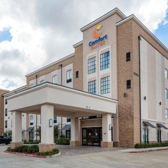 Comfort Suites Near Sam Houston Race Park Thumbnail