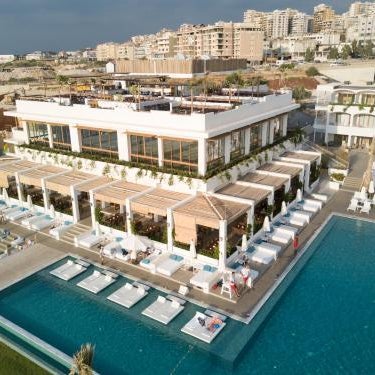 La Siesta Hotel & Beach Resort