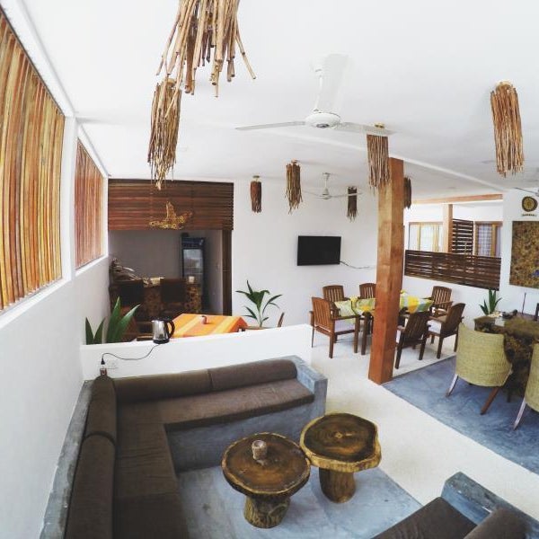 Dhiffushi White Sand Beach Hotel Thumbnail