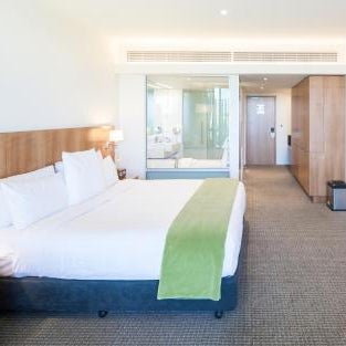 Commodore Airport Hotel Christchurch Thumbnail