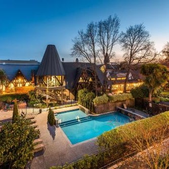 Chateau on the Park - Christchurch a DoubleTree by Hilton Thumbnail