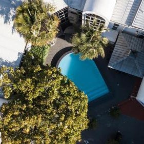 Pavilions Hotel