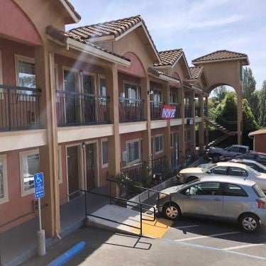 Valley Inn Thumbnail