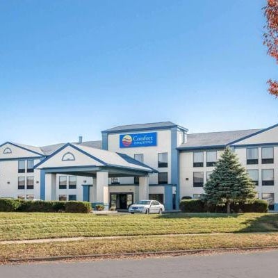 Comfort Inn & Suites Maumee Thumbnail