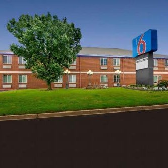 Motel 6 Tulsa, Ok - Central Thumbnail
