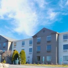 Holiday Inn Express Pittsburgh-Bridgeville By IHG Thumbnail