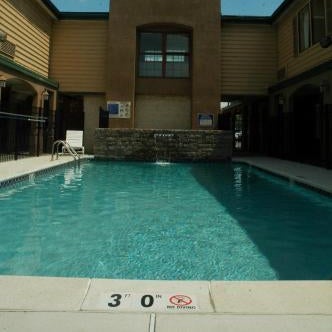 Econo Lodge Thumbnail
