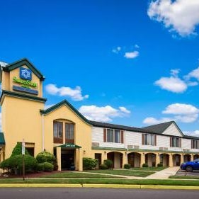 Sure Stay Hotel by Best Western East Brunswick Inn Thumbnail