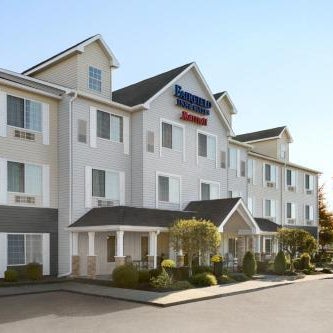 Fairfield Inn & Suites by Marriott Wheeling-St. Clairsville, OH Thumbnail