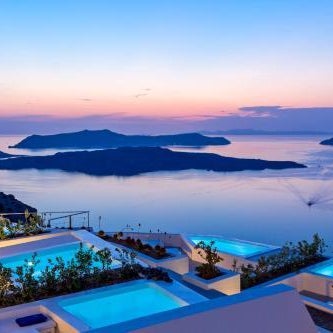 Alti Santorini Luxury Suites Thumbnail
