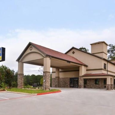 Scottish Inn & Suites - Conroe Thumbnail
