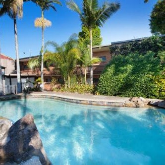Villa Noosa Hotel Thumbnail